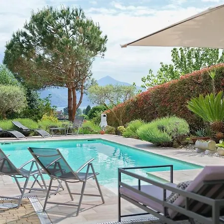 Apartment Un'oasi Romantica Con Piscina *
