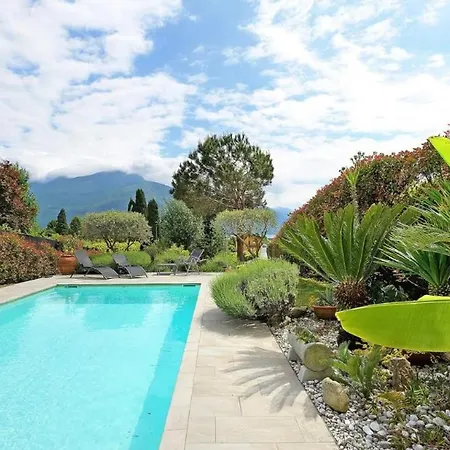 Un'oasi Romantica Con Piscina *