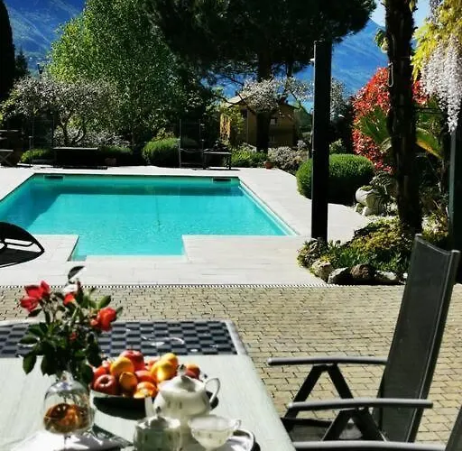 아파트 Vacation In With Pool