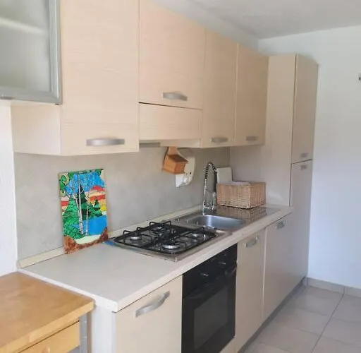 Vacation In With Pool Apartment *